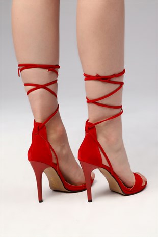 Kırmızı Bantlı Bağcıklı Topuklu Ayakkabı 