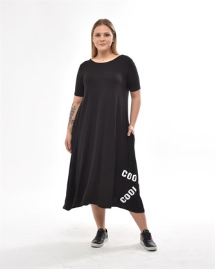 Siyah Sırtı Şeritli Salaş Büyükbeden Elbise 